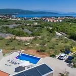 Mobile Homes Ulika Üdülőpark Krk Town