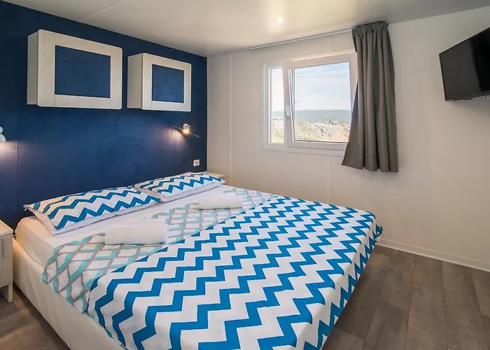 Prázdninový areál Mobile Homes Ulika 4*