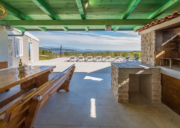 Prázdninový areál Mobile Homes Ulika Krk Town